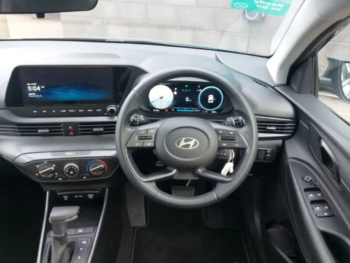 2024-hyundai-i20-10-t-gdi-advance-dct-big-6