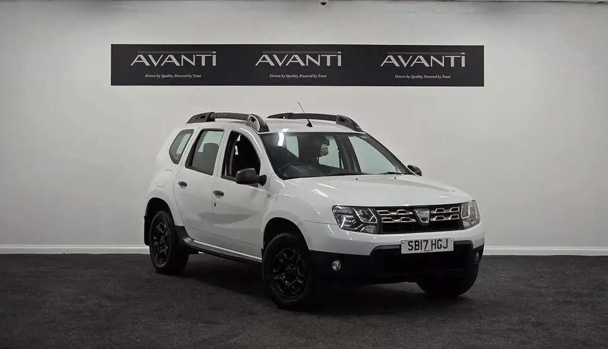 2017-dacia-duster-15dci-ambiance-110bhp-ss-station-wagon-5d-big-0