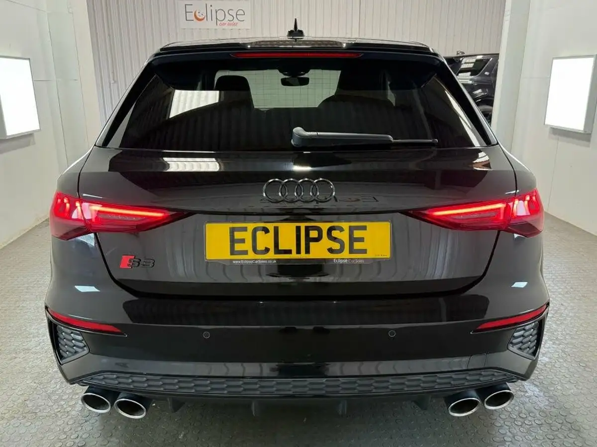 2021-audi-s3-20-tfsi-sportback-5d-big-5
