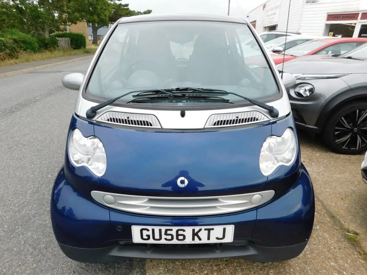 2006-smart-smart-07-fortwo-passion-hatchback-3d-big-4