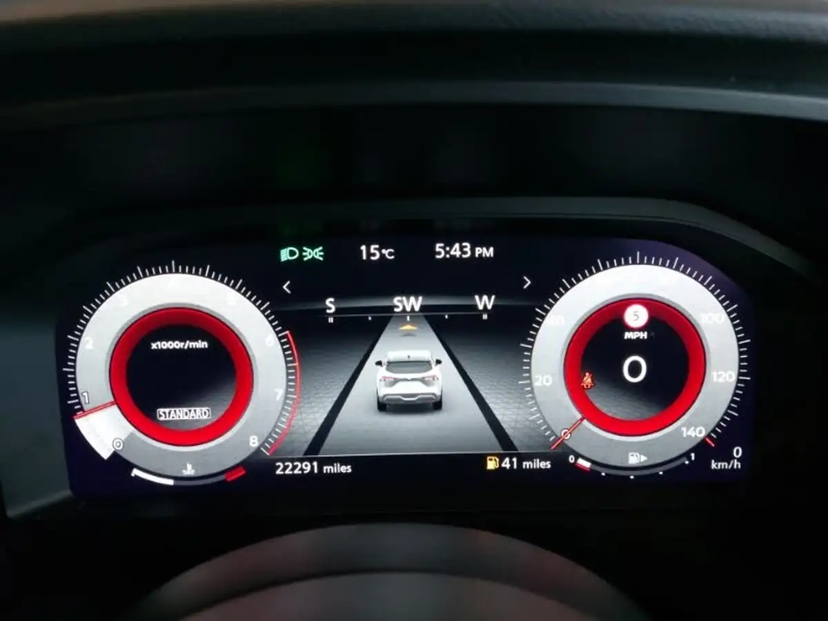 2022-nissan-qashqai-13-dig-t-n-connecta-140ps-big-18