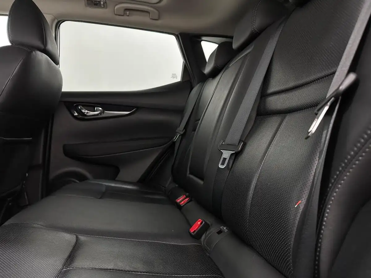 2016-nissan-qashqai-15dci-tekna-big-37
