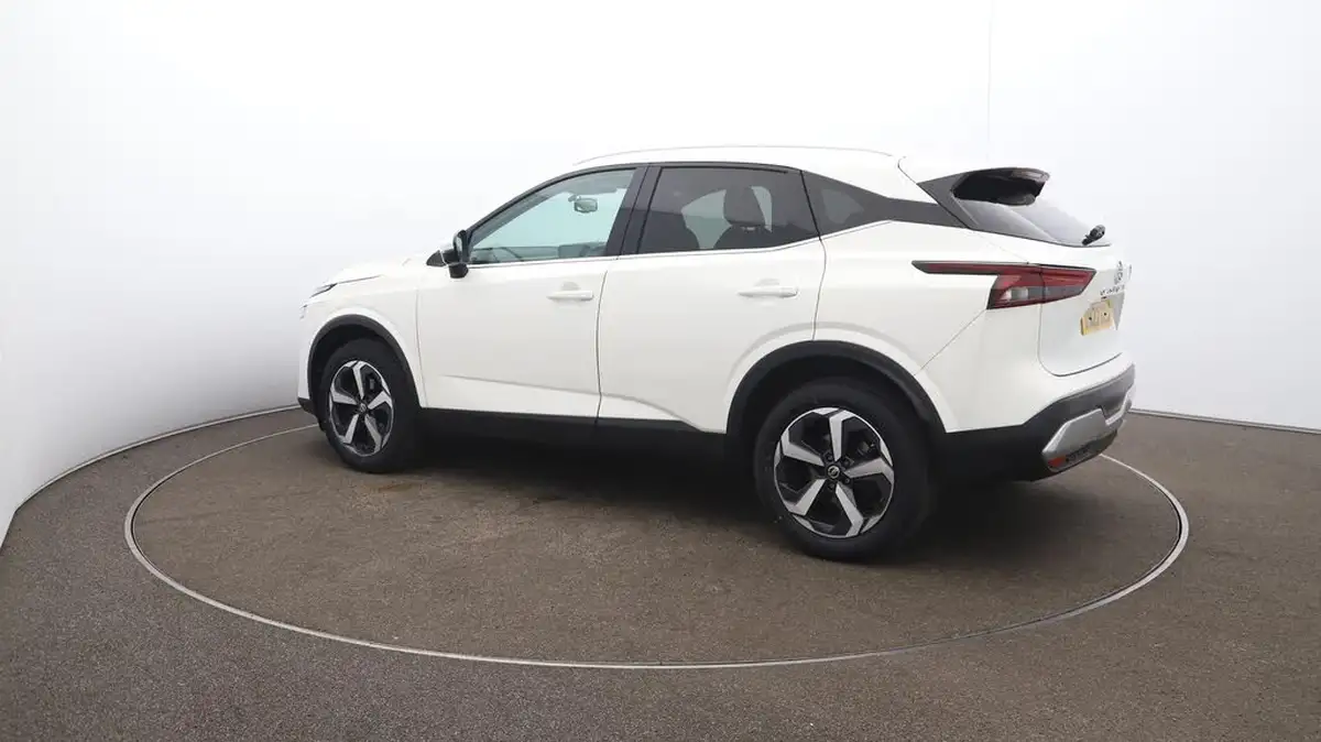 2022-nissan-qashqai-13-dig-t-n-connecta-140ps-big-35
