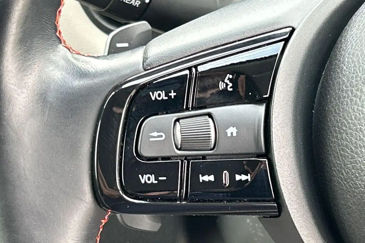 2022-honda-hr-v-15-i-mmd-advance-style-big-45