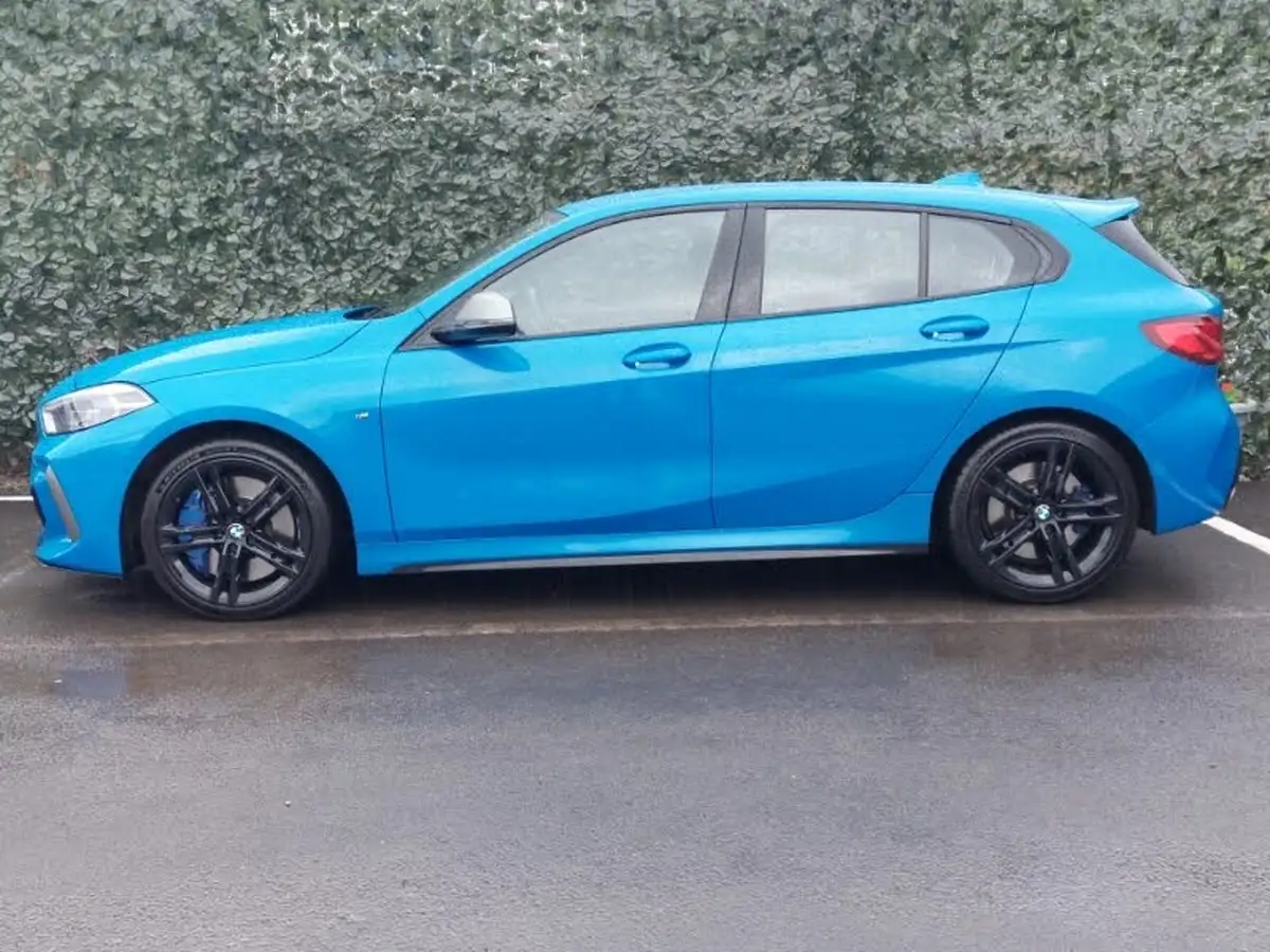 2021-bmw-1-series-20-m135i-xdrive-big-3