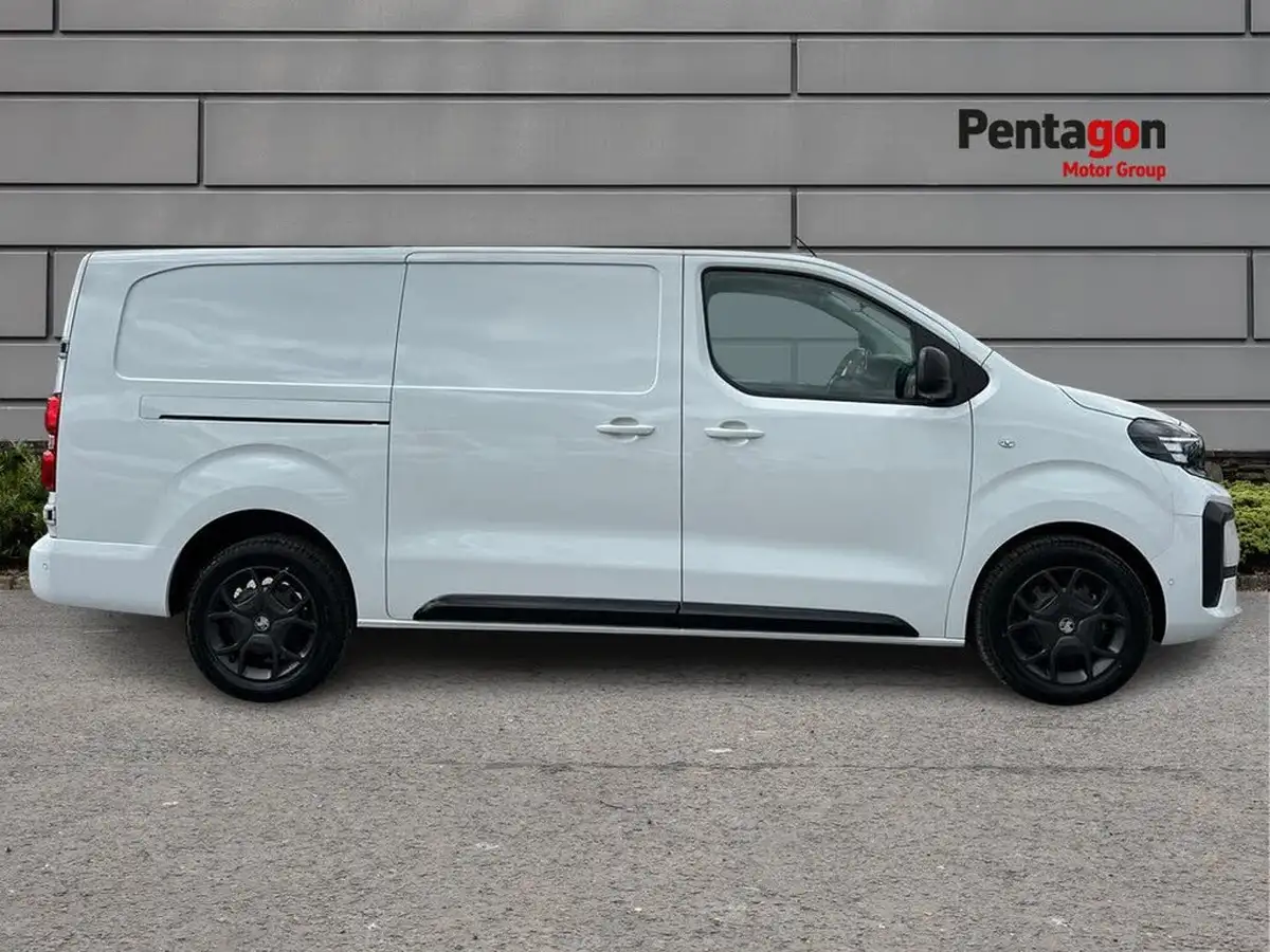 2024-vauxhall-vivaro-15td-xl-pro-big-13