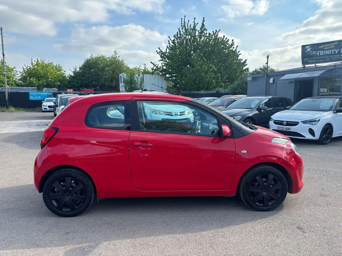2014-citroen-c1-10-vti-feel-3d-big-0