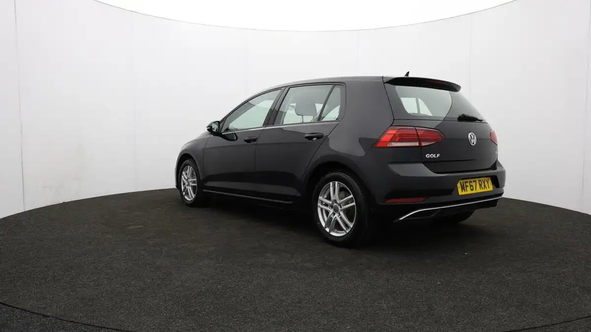2017-volkswagen-golf-14-tsi-se-nav-ss-hatchback-5d-big-79