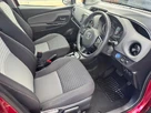 2018-toyota-yaris-15-vvt-i-icon-navi-hybrid-small-11