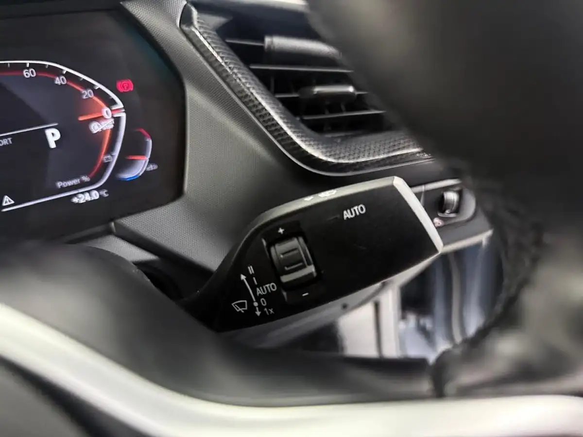 2022-bmw-2-series-15-218i-sport-lcp-coupe-4d-dct-big-36