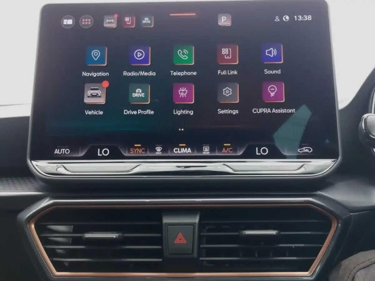 2024-cupra-formentor-15-tsi-v1-big-18