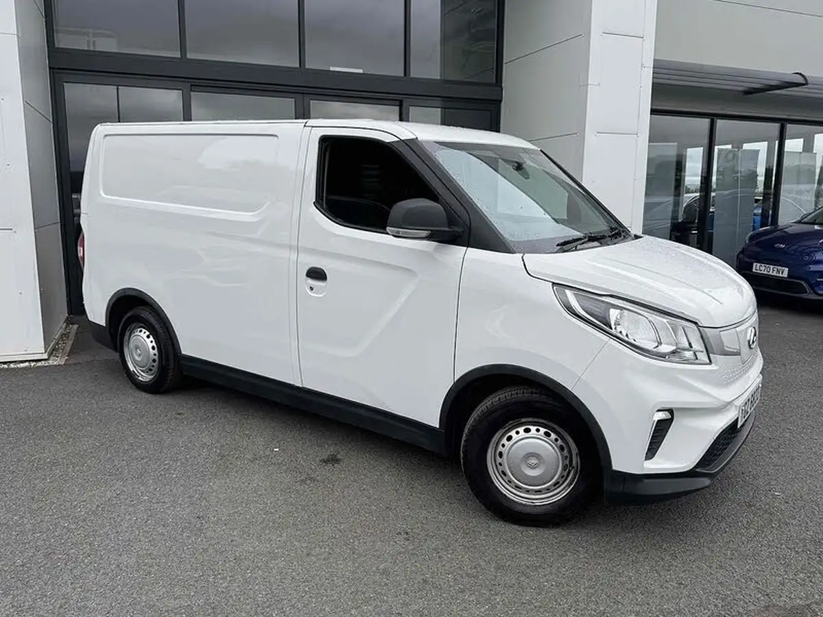 2021-maxus-e-deliver-3-e-l2h1-525kwh-platform-cab-big-8