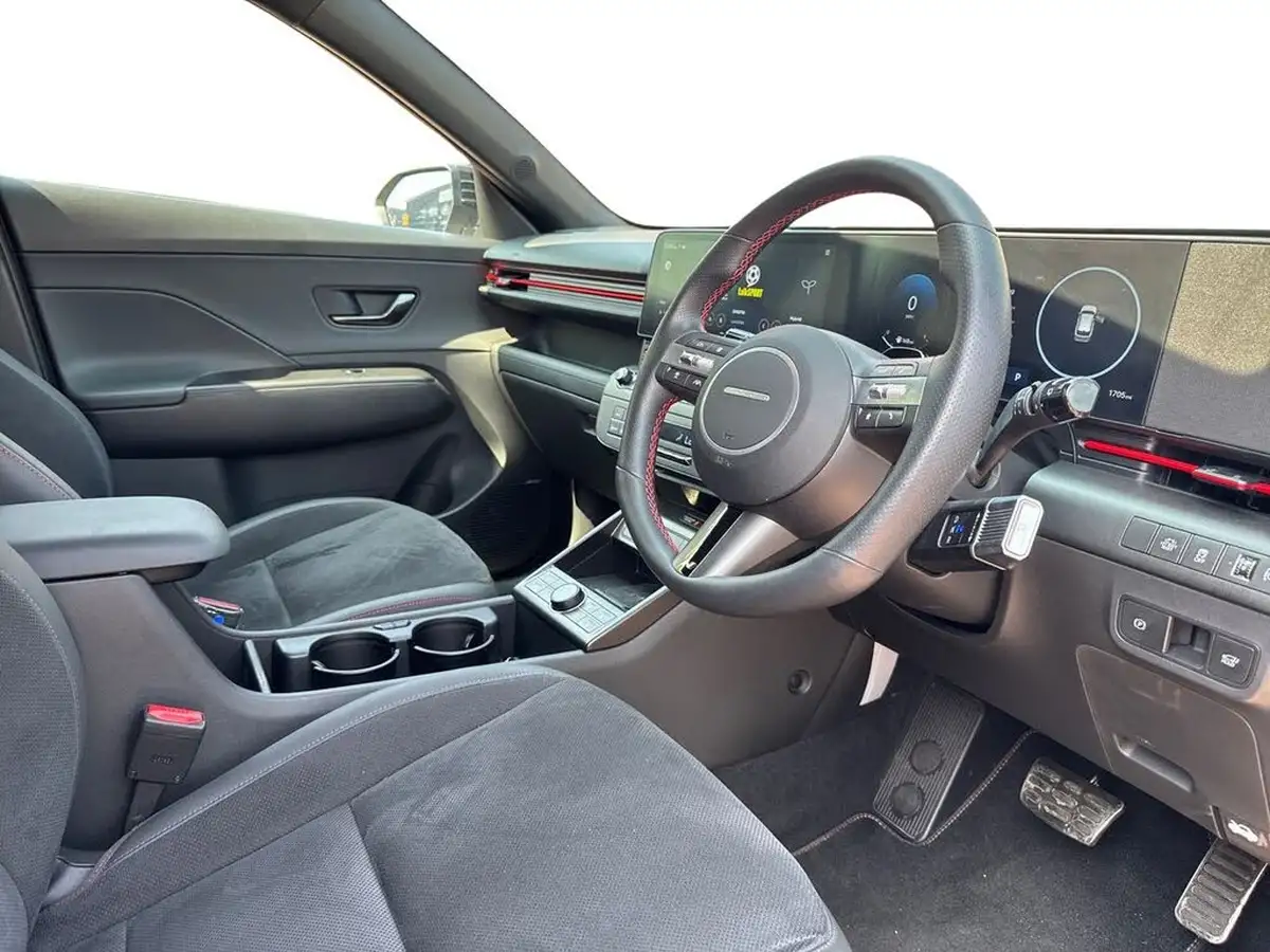 2025-hyundai-kona-big-14
