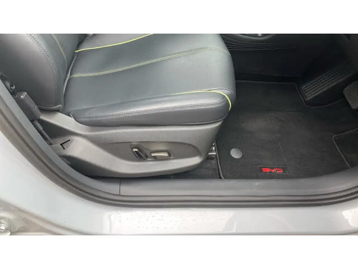 2025-byd-atto-3-e-comfort-big-37