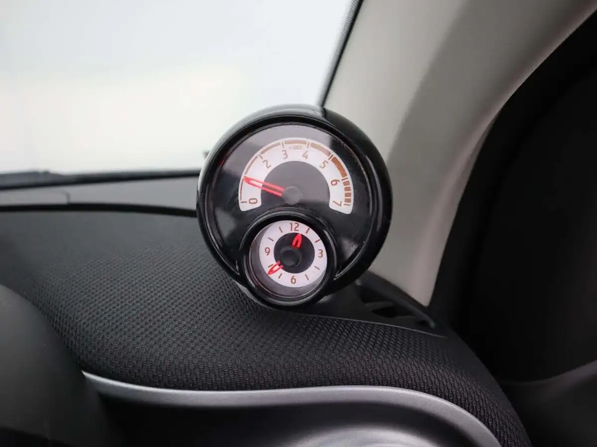 2019-smart-fortwo-10-prime-premium-cabriolet-big-16