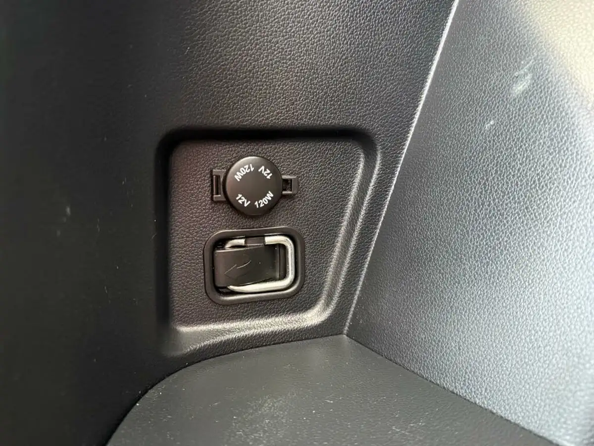 2022-kgm-ssangyong-korando-15-ultimate-auto-big-13