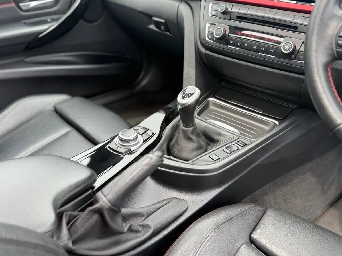 2013-bmw-3-series-16-316i-sport-ss-saloon-4d-big-33