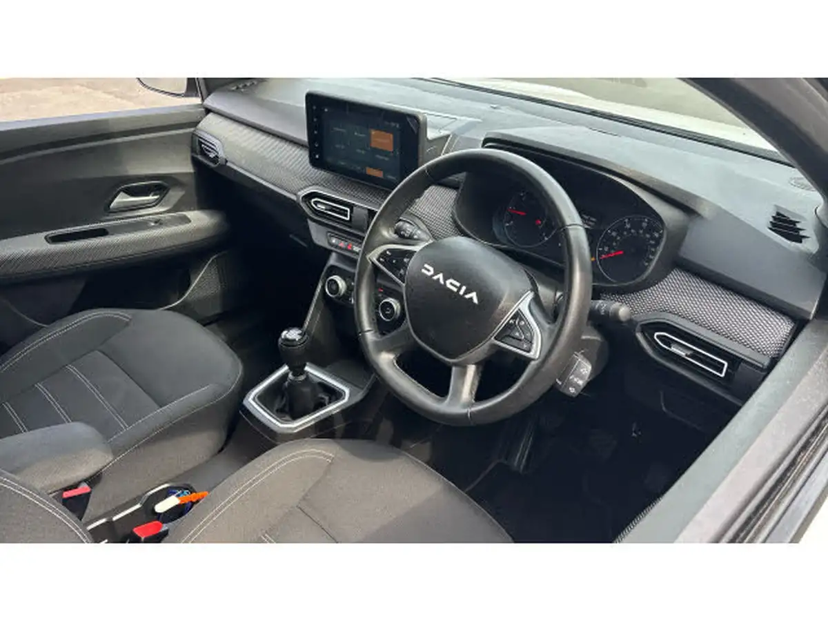 2023-dacia-jogger-10-tce-expression-big-10