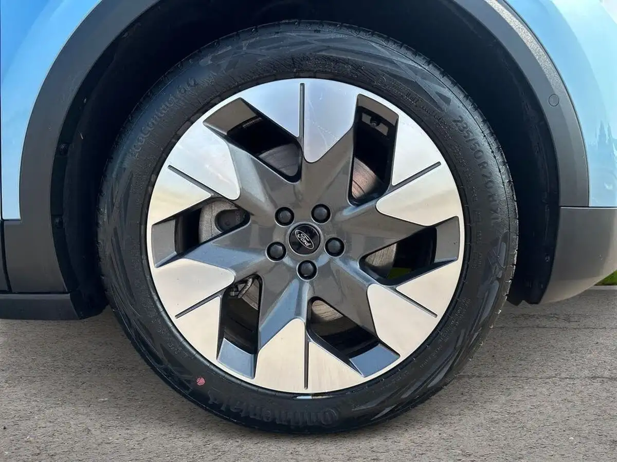 2024-ford-explorer-e-premium-286ps-77kwh-big-8
