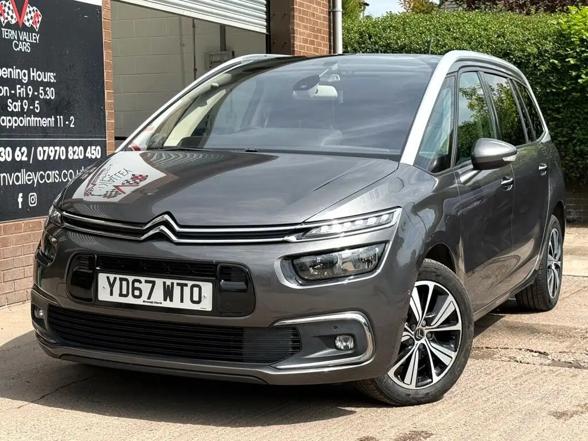 2017-citroen-grand-c4-picasso-16bluehdi-flair-big-9