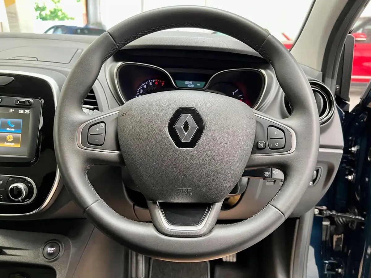 2019-renault-captur-13-tce-iconic-130bhp-ss-big-22