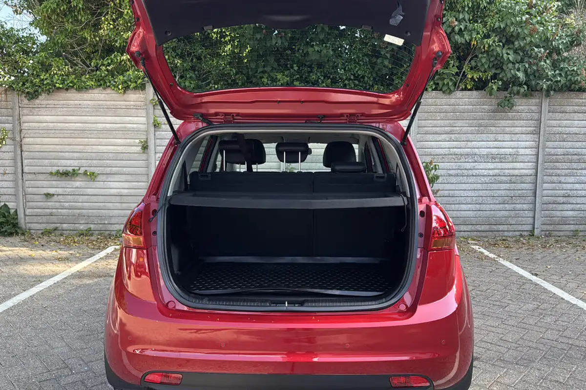 2018-kia-venga-16-3-auto-big-18