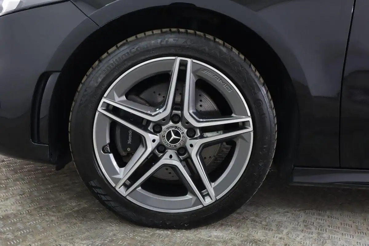 2021-mercedes-benz-a-class-13-a250e-amg-line-hatchback-5d-big-29