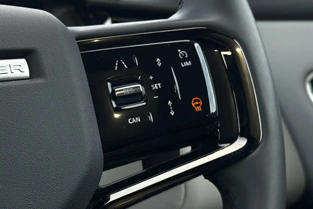 2023-land-rover-range-rover-velar-20-d200-dynamic-se-big-48