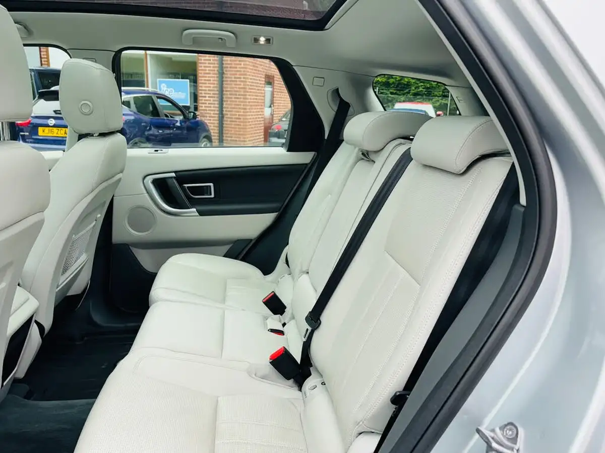 2016-land-rover-discovery-sport-20td4-hse-180ps-4x4-auto-big-12