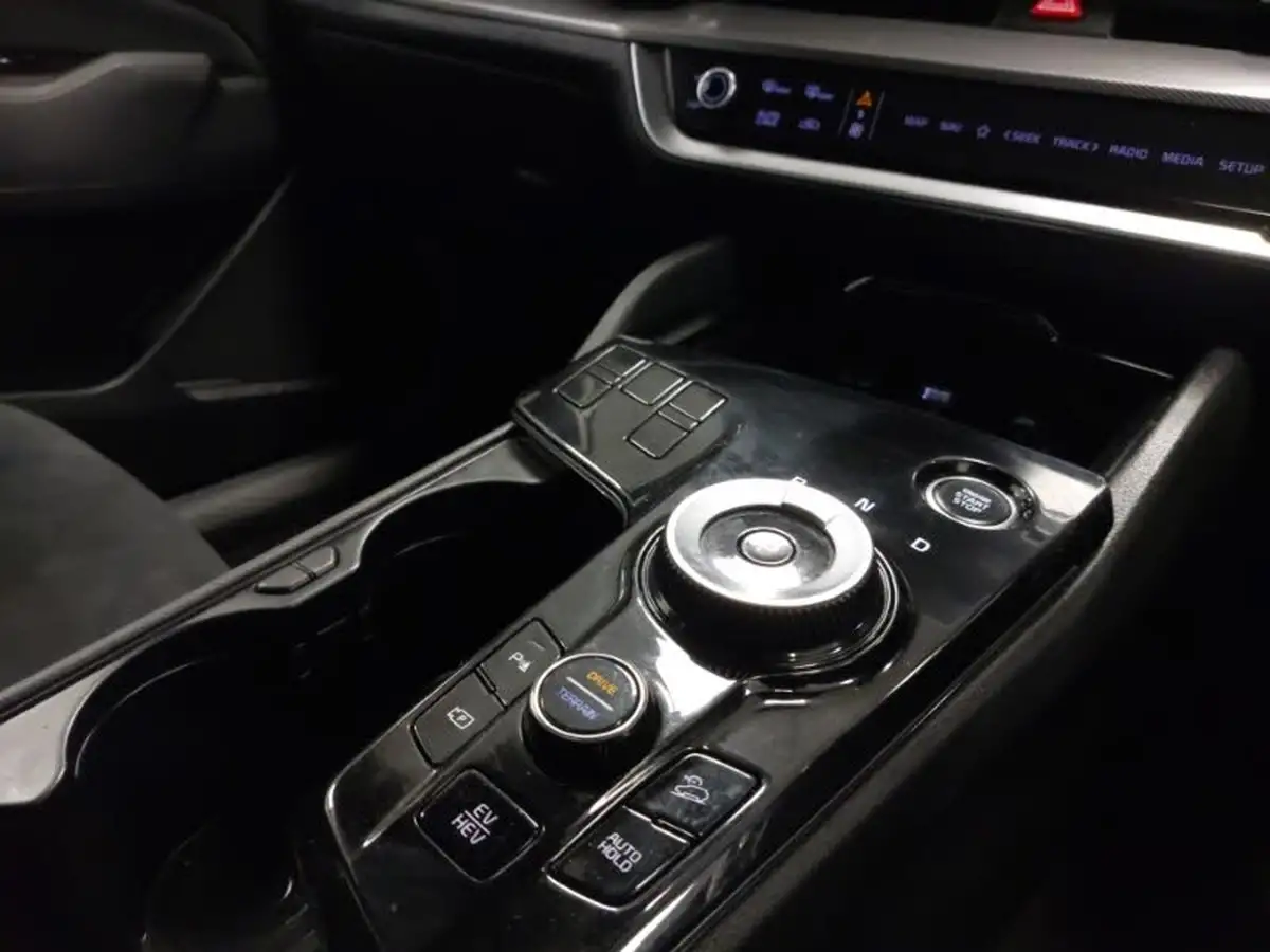 2022-kia-sportage-16-t-gdi-gt-line-261bhp-awd-phev-1598cc-auto-big-17