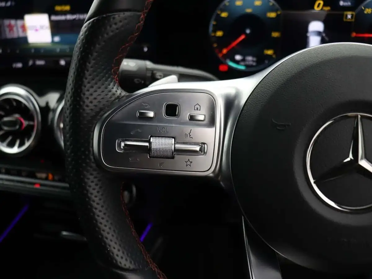 2022-mercedes-benz-eqa-e-eqa-250-amg-line-big-40