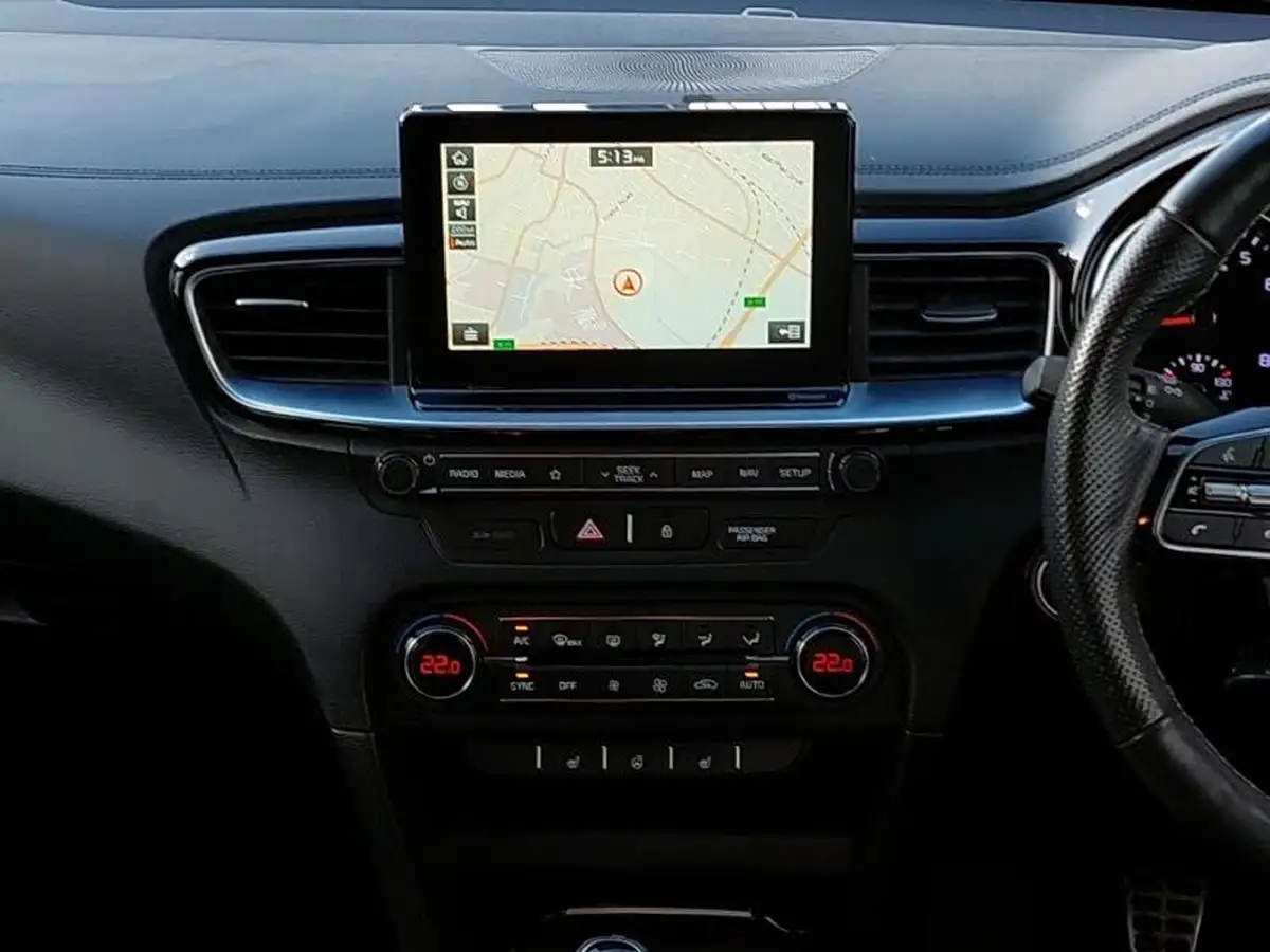 2019-kia-pro-ceed-14-t-gdi-gt-line-big-9