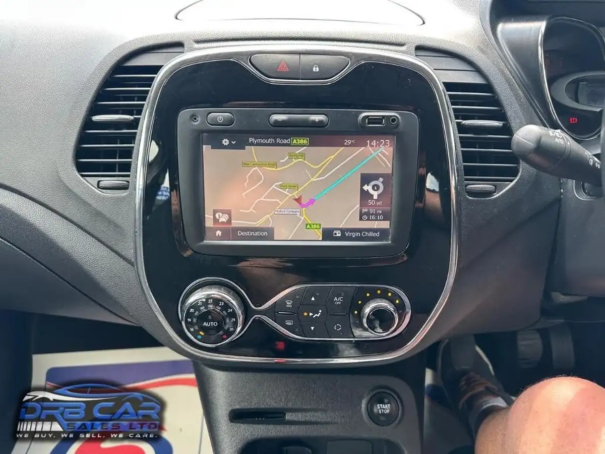 2017-renault-captur-09-tce-dynamique-nav-big-17