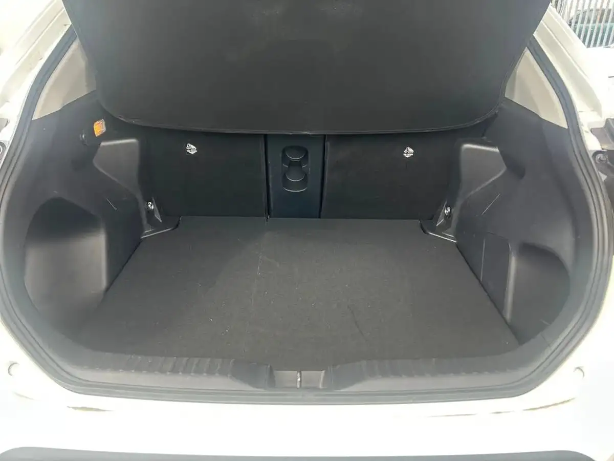 2023-toyota-yaris-cross-15-vvt-i-excel-awd-i-big-20