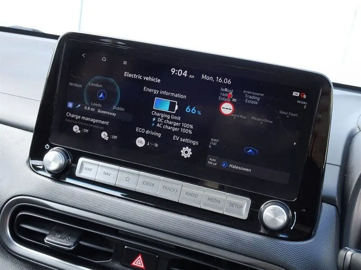 2021-hyundai-kona-e-premium-204ps-64kwh-7kw-obc-big-26