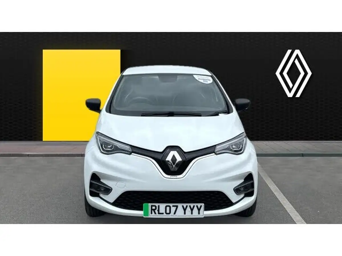2021-renault-zoe-e-i-play-big-2