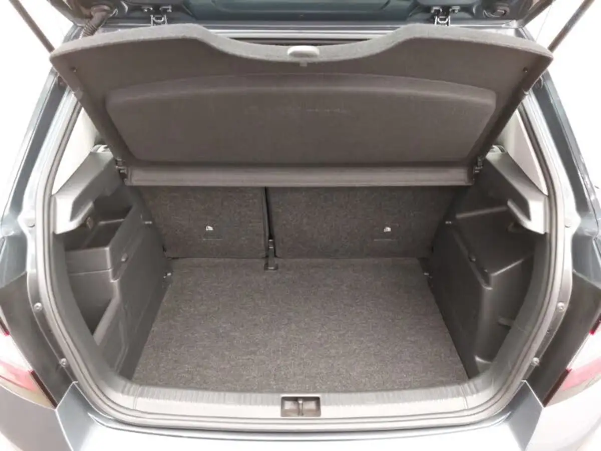 2020-skoda-fabia-10-tsi-se-95ps-hatchback-big-7