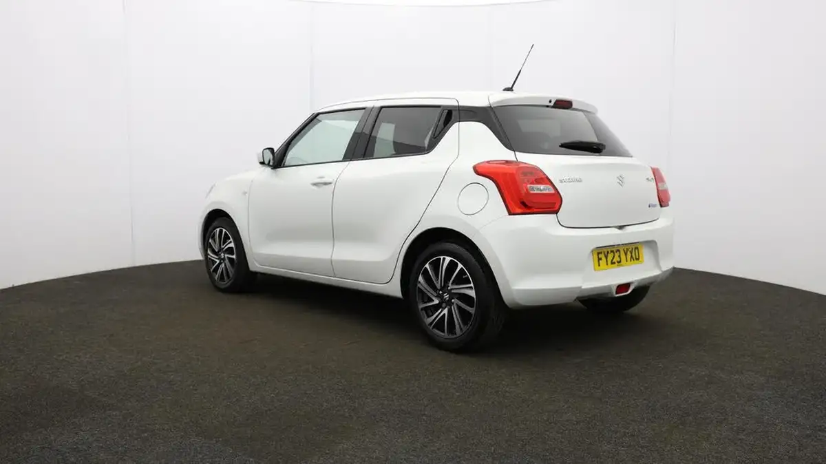 2023-suzuki-swift-12-dualjet-sz-l-big-33