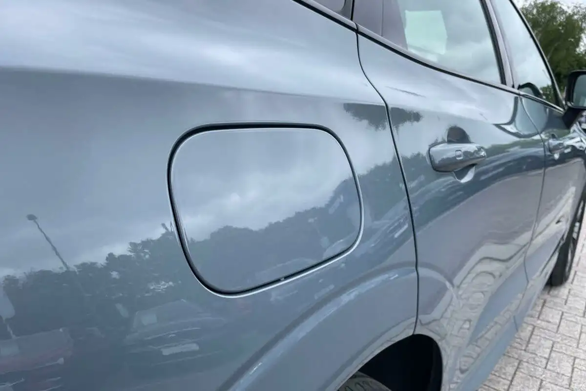 2023-volvo-xc60-20-b5-plus-big-17