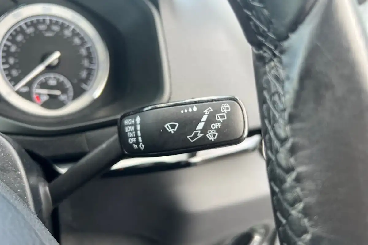 2019-skoda-karoq-15-tsi-se-l-big-24