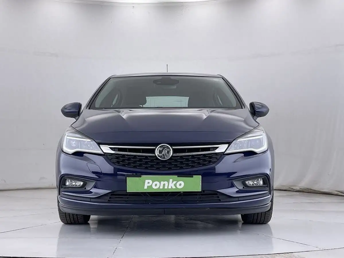 2018-vauxhall-astra-14i-sri-hatchback-big-13