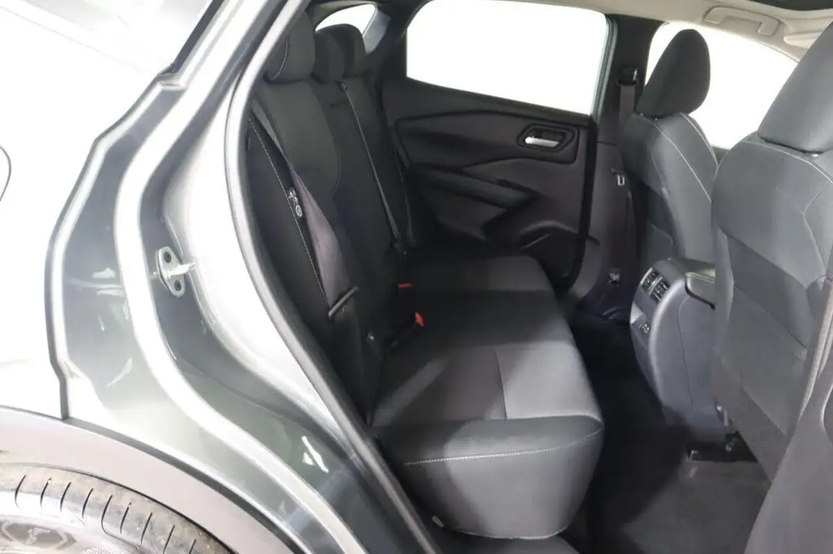 2023-nissan-qashqai-13-dig-t-n-connecta-160ps-auto-big-14