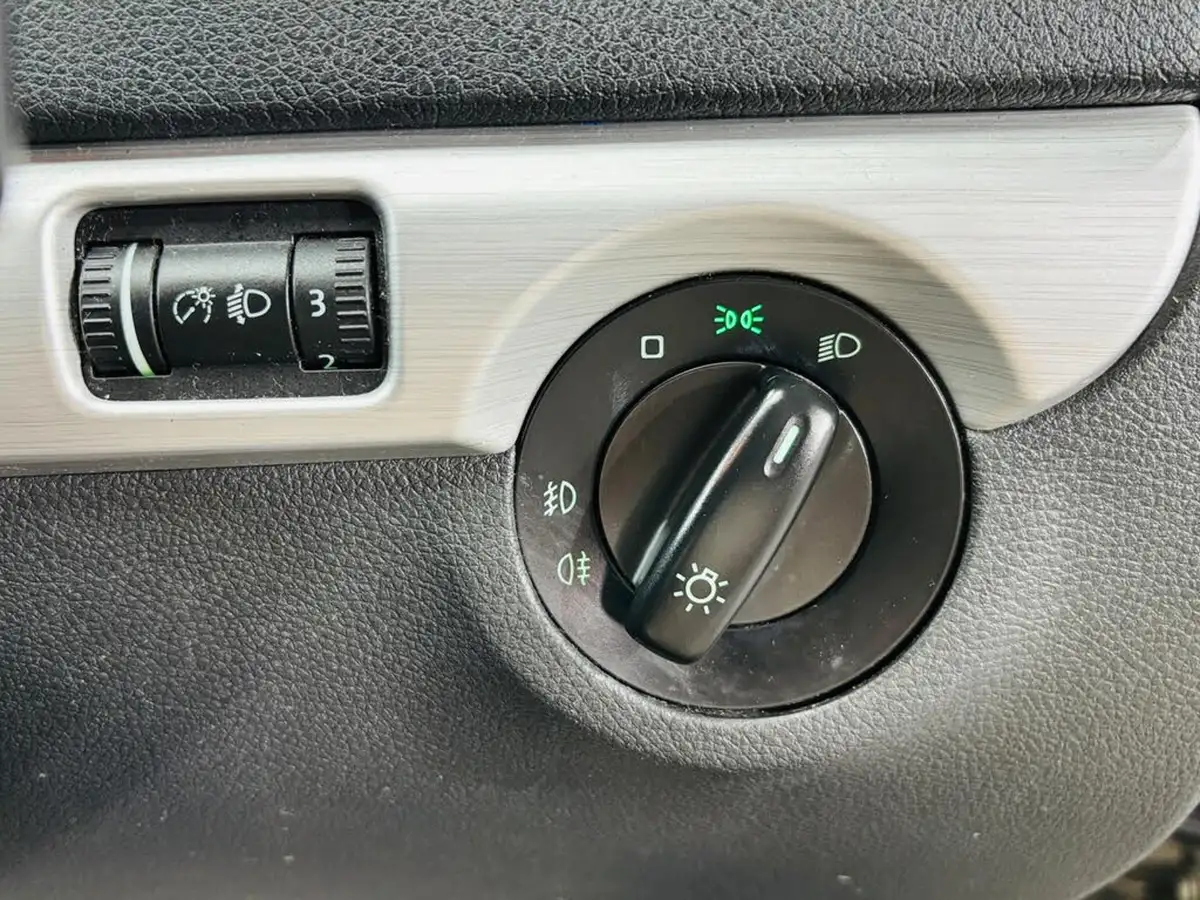 2014-skoda-yeti-12-se-dsg-big-17