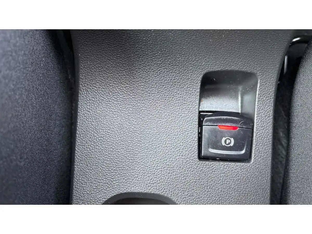 2024-dacia-sandero-stepway-10-tce-extreme-90bhp-big-29