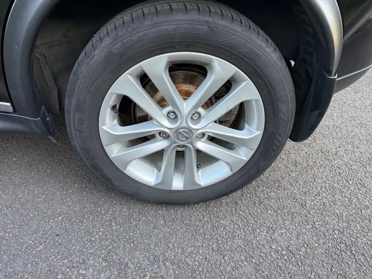 2011-nissan-juke-16-tekna-190ps-1618cc-big-14