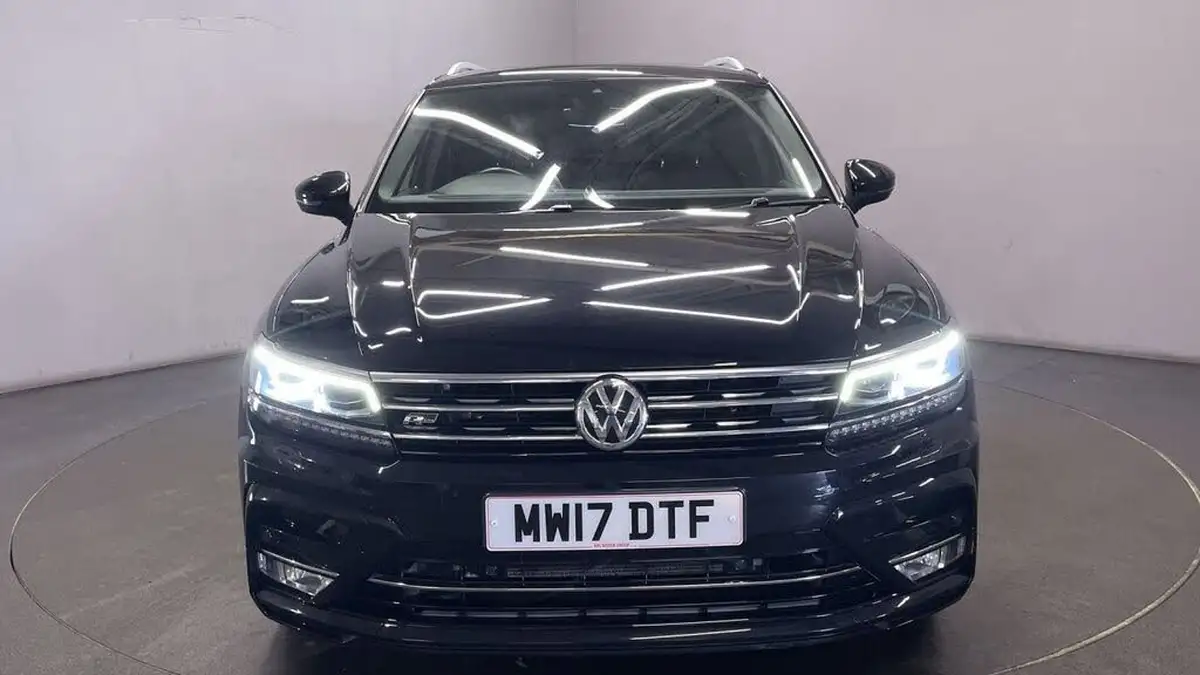 2017-volkswagen-tiguan-20tdi-r-line-4motion-ss-dsg-big-9