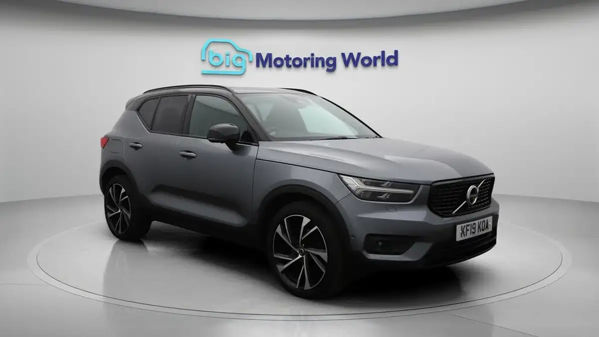 2019-volvo-xc40-20td-d3-r-design-pro-awd-geartronic-big-1