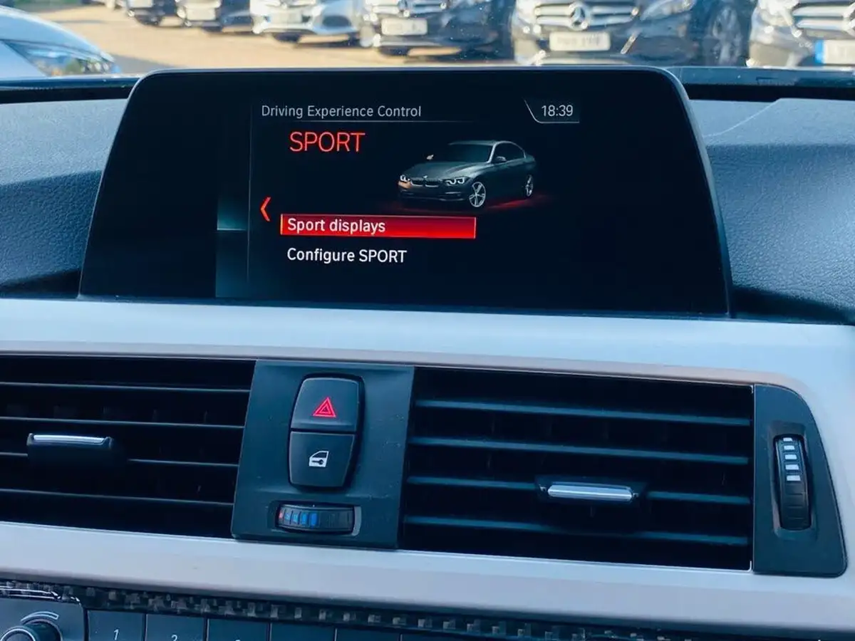 2017-bmw-3-series-20td-320d-ed-plus-saloon-4d-auto-big-36