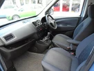 2015-fiat-doblo-small-10