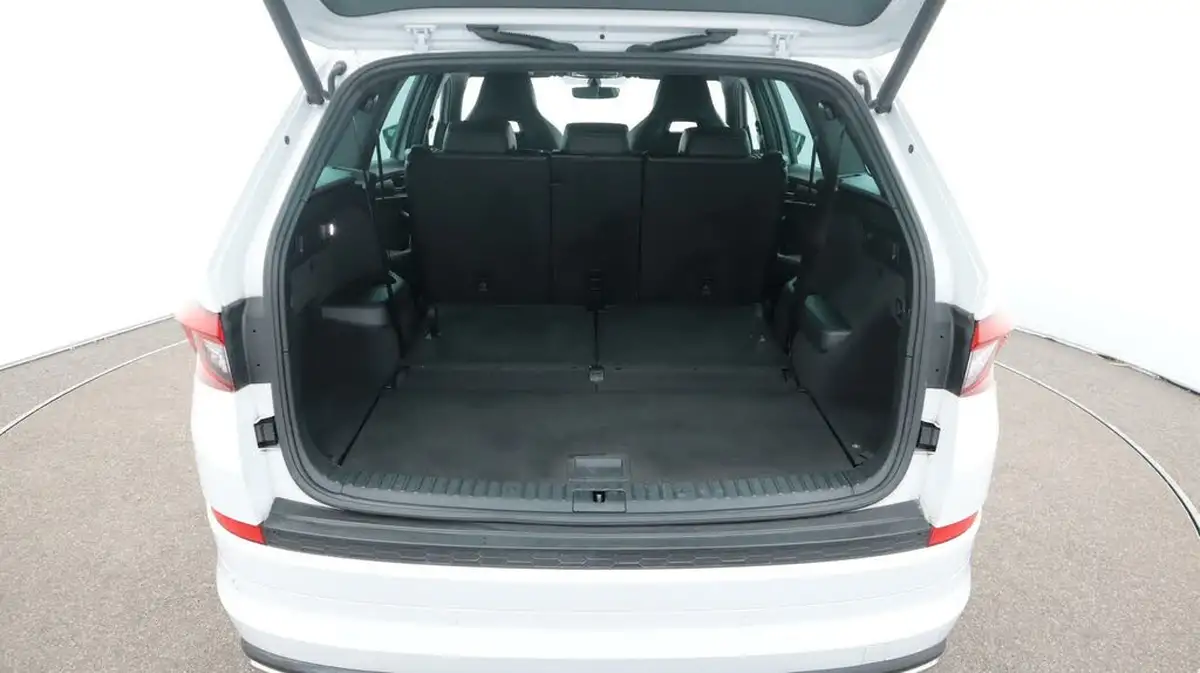 2019-skoda-kodiaq-20-tsi-sportline-190ps-seats-big-17